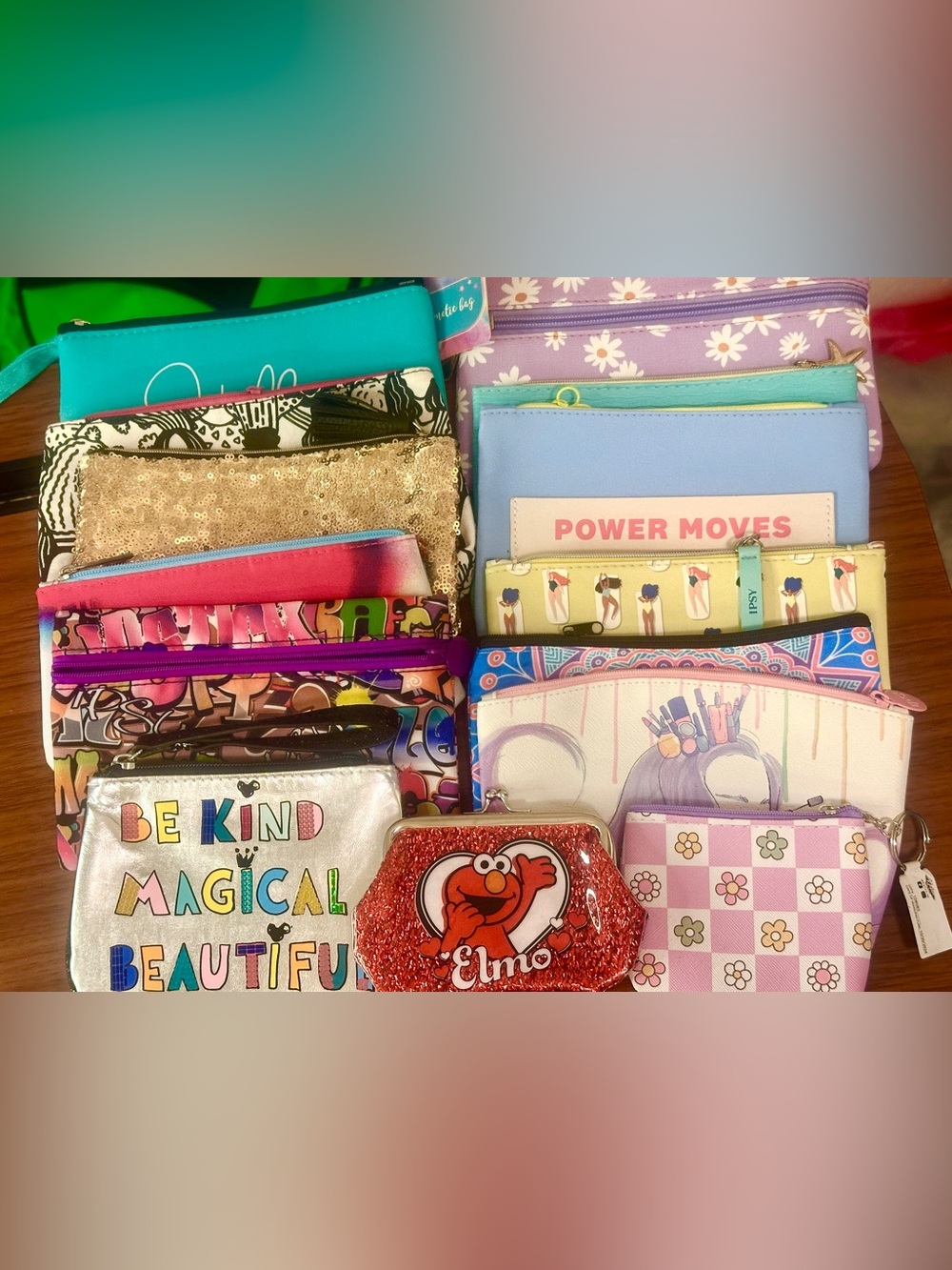 Bougie Bella's PoshFest Live Giveaway 🐶 👑 🐪 💖 - Picture 10 of 14